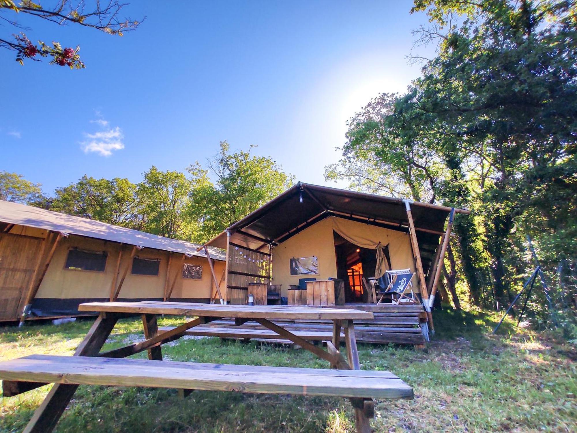 Camping La Grangeonne Esparron-de-Verdon Exterior foto